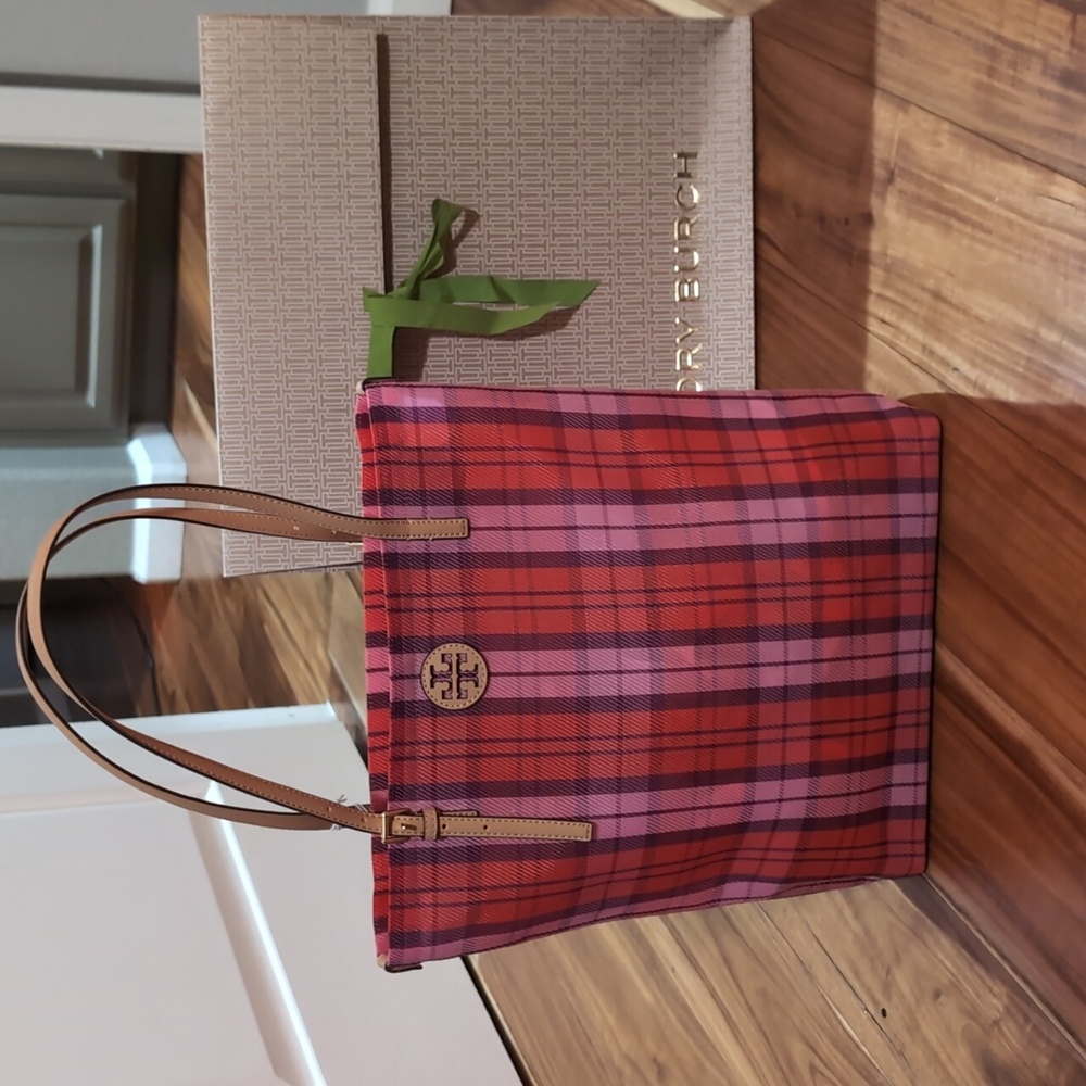 Tory Burch Emerson Zip Closure Mesh Market Tote + Gift Bag Nwt ❤️